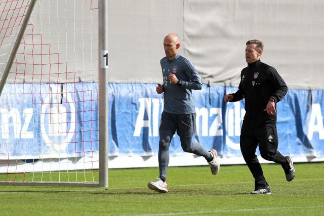 自己手中 自己手中